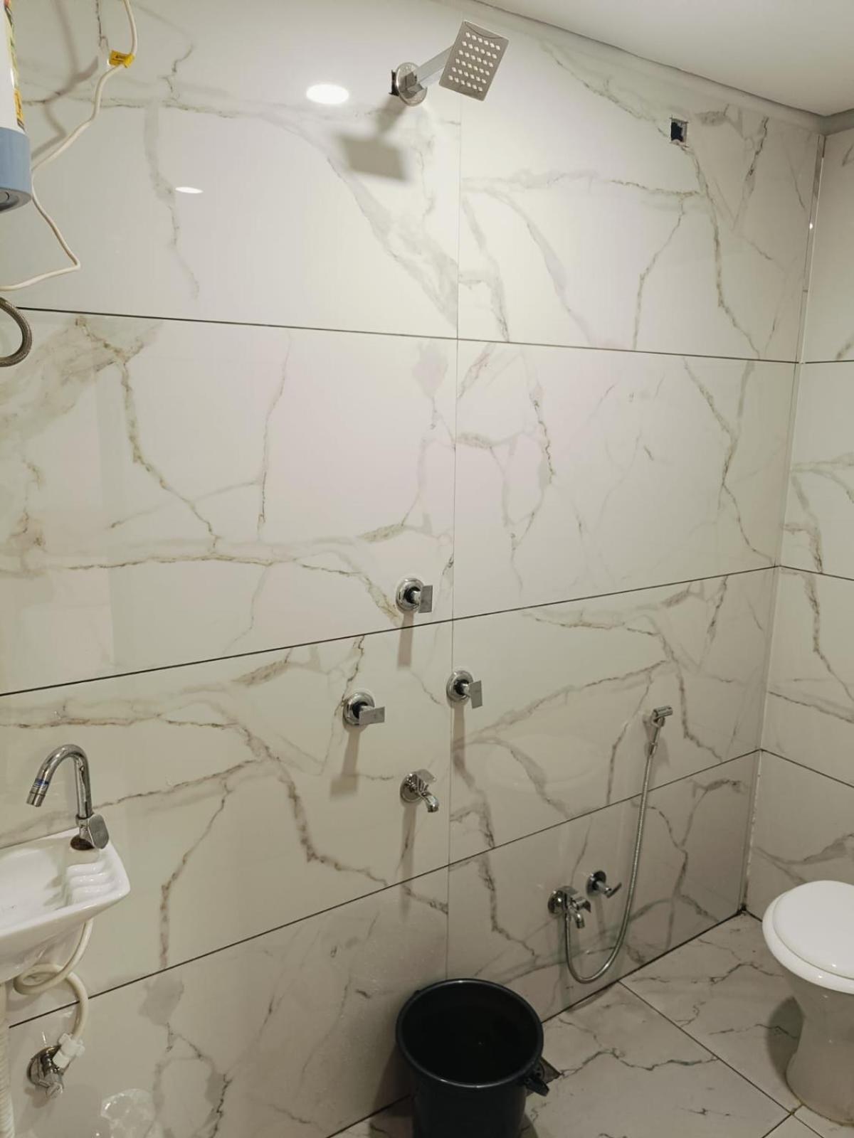 Hotel Shree Kedar Palace Uddzsaín Kültér fotó